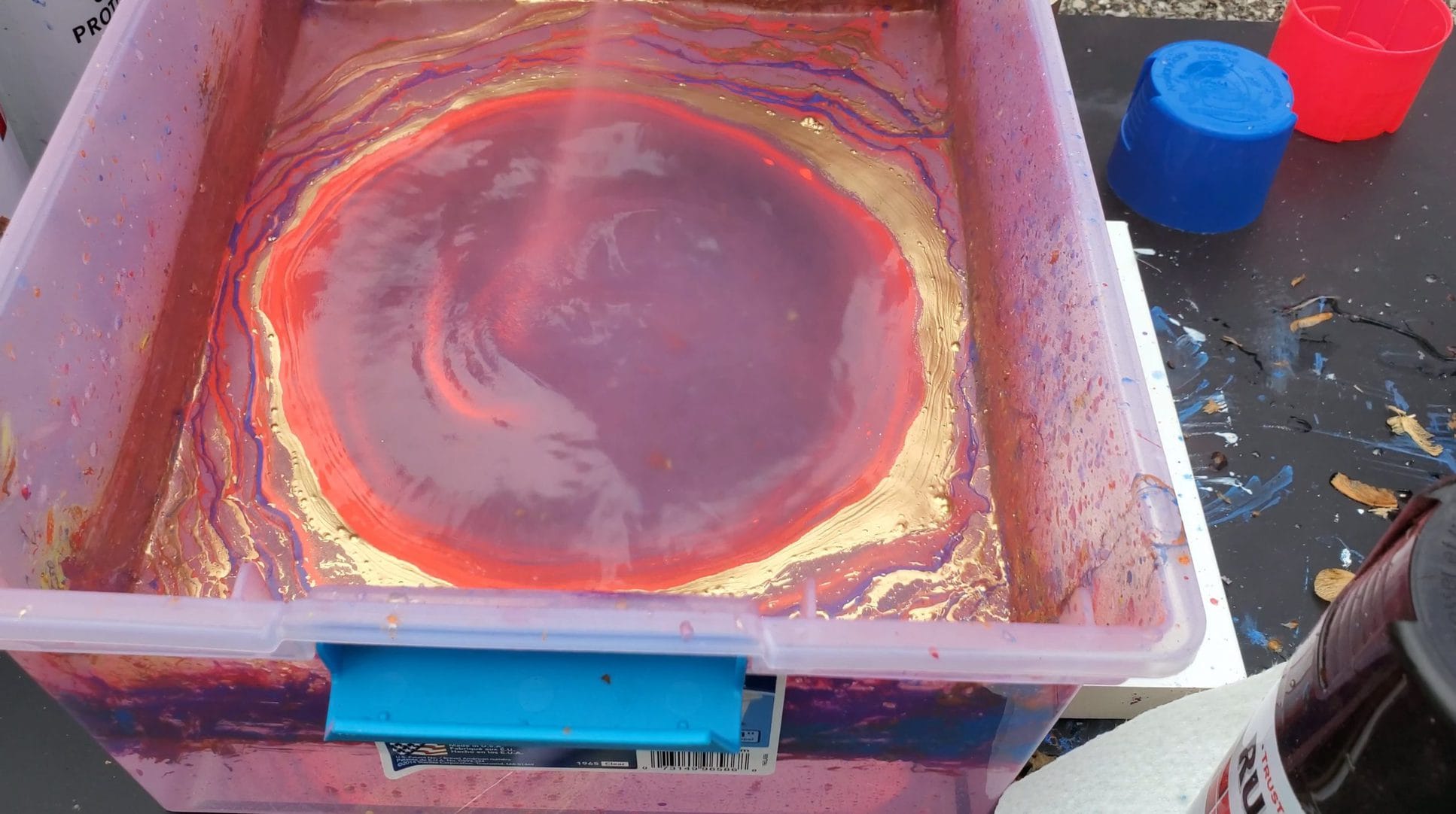 Hydro Paint in Bucket